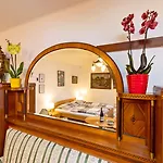 Vendégház Nostalgie - Minihotel 3*