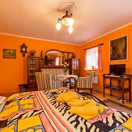 Konukevi Nostalgie - Minihotel 3*