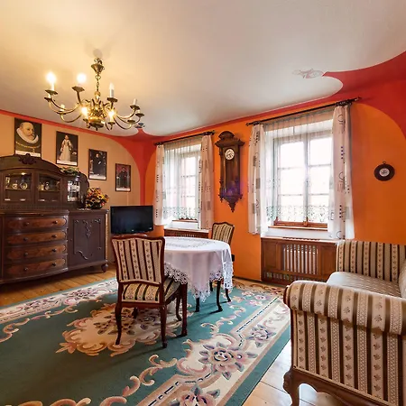 Nostalgie - Minihotel Konukevi Český Krumlov