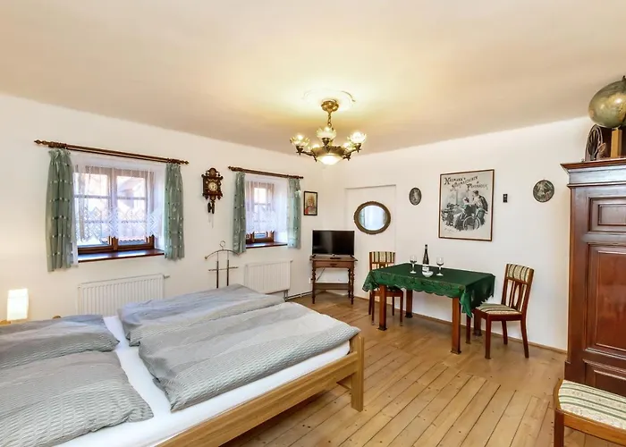 Nostalgie - Minihotel Maison d'hôtes 3*